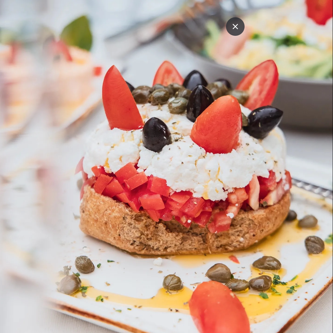 Dakos salad — Armellada Taverna